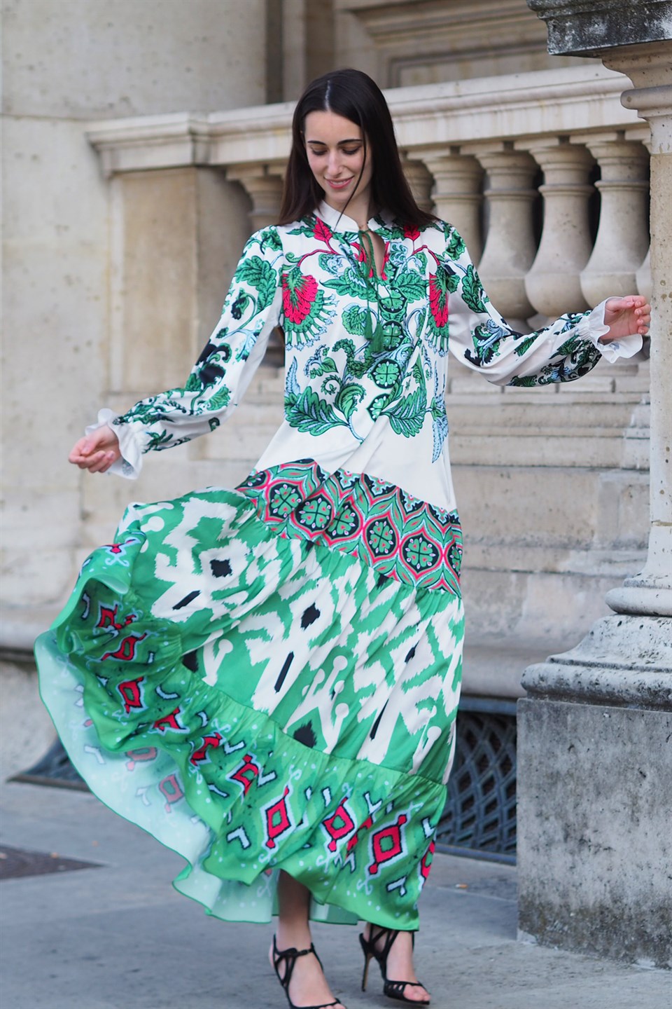 Poplin Lizbon Çini Desen Önü Patlı Elbise - Yeşil